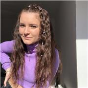 Me dispongo a ayudar a niños de primaria y secundaria para establecer una rutina de estudio buena y proporcionarles ayuda con sus tareas diarias